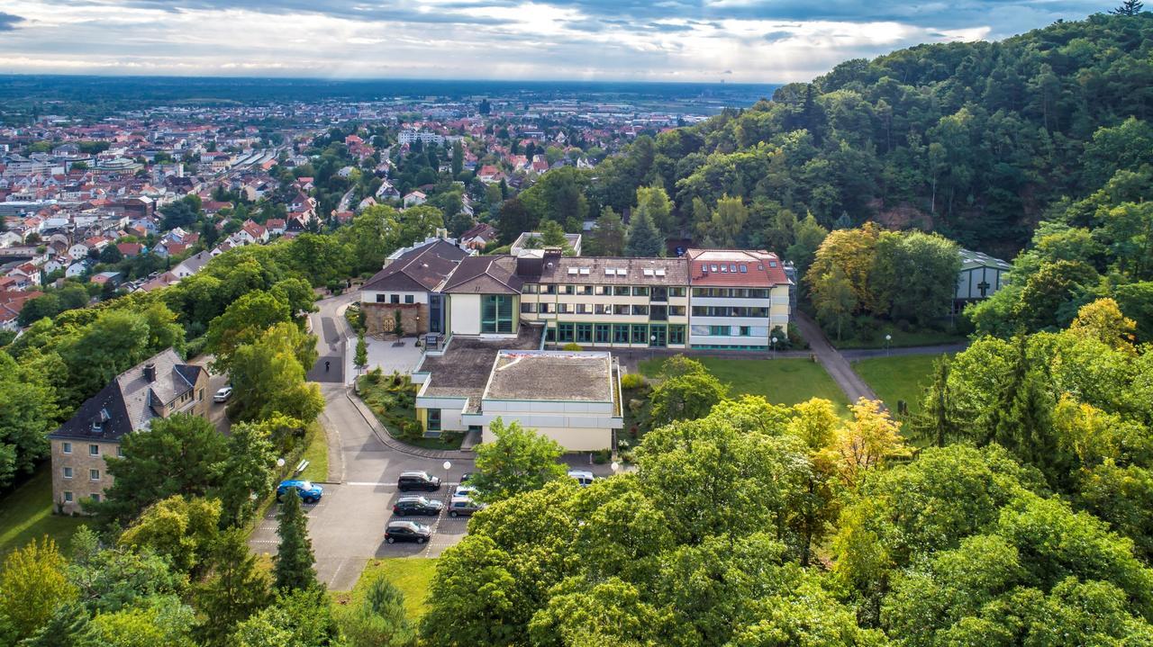 Kloster Neustadt Neustadt an der Weinstraße Exterior photo