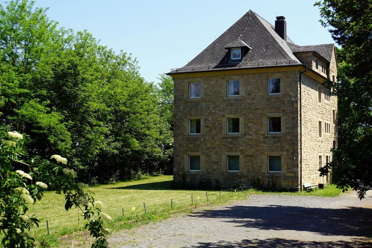 Kloster Neustadt Neustadt an der Weinstraße Exterior photo